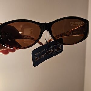 Polarized Sunglasses with Brown Lenses